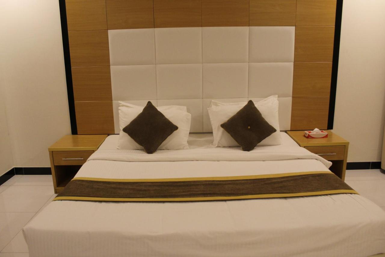 Asian Tower Al Ghurayfah Екстериор снимка
